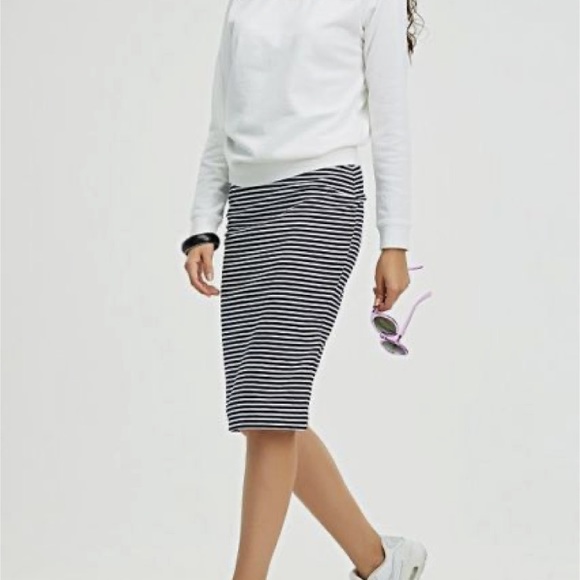 Talbots Dresses & Skirts - Talbots stripped pencil skirt